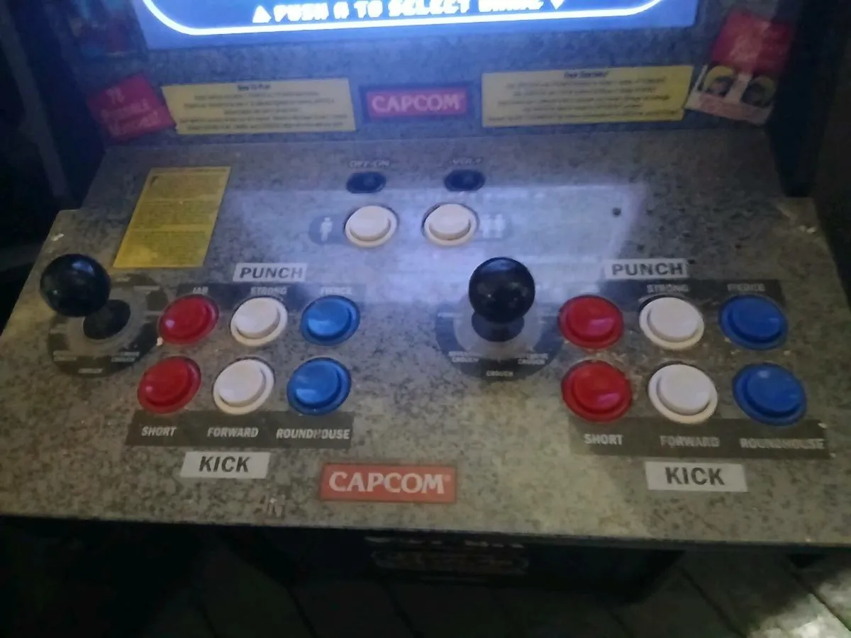 Arcade machine - Image 1