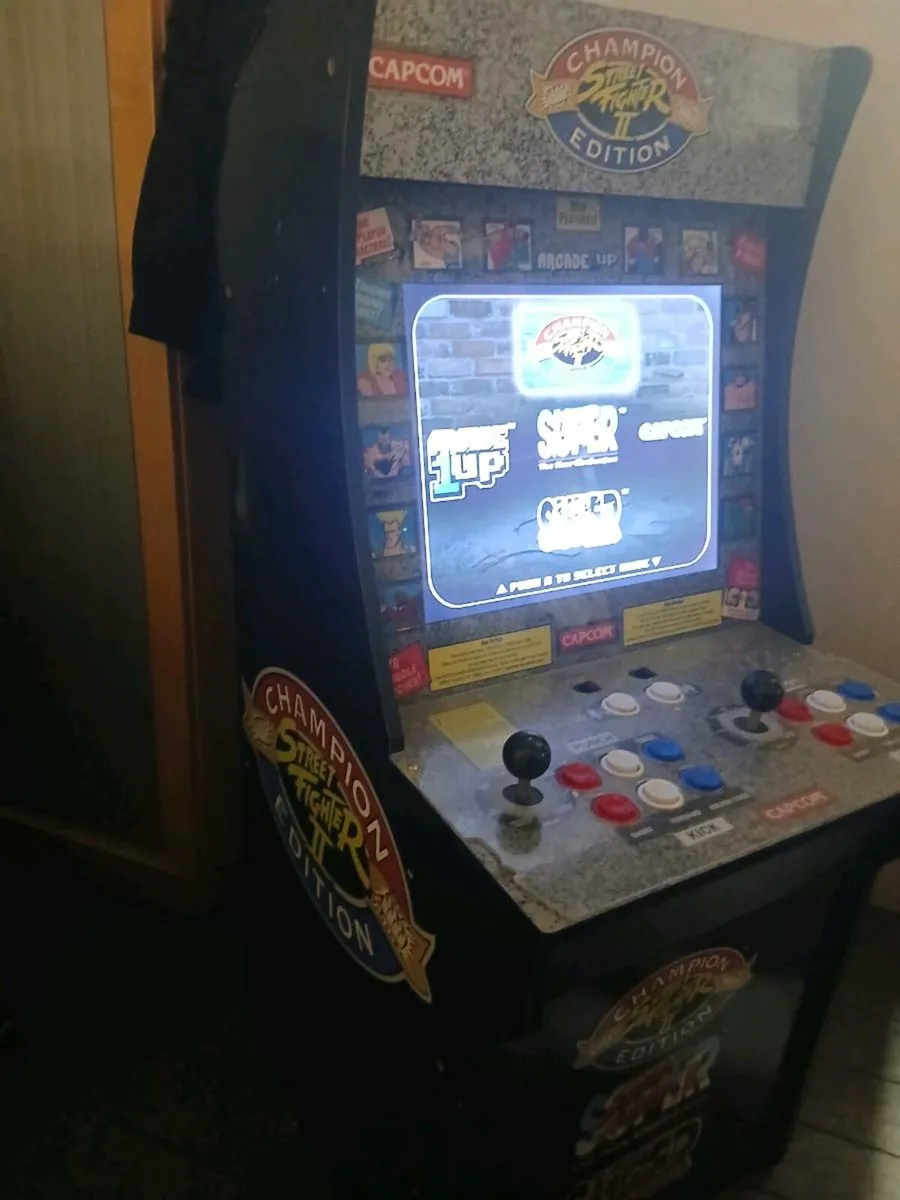 Arcade machine - Image 3