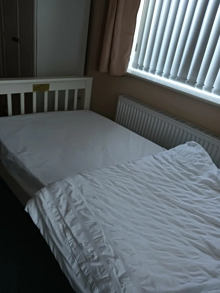 Single Bed for adult or child - Image 2
