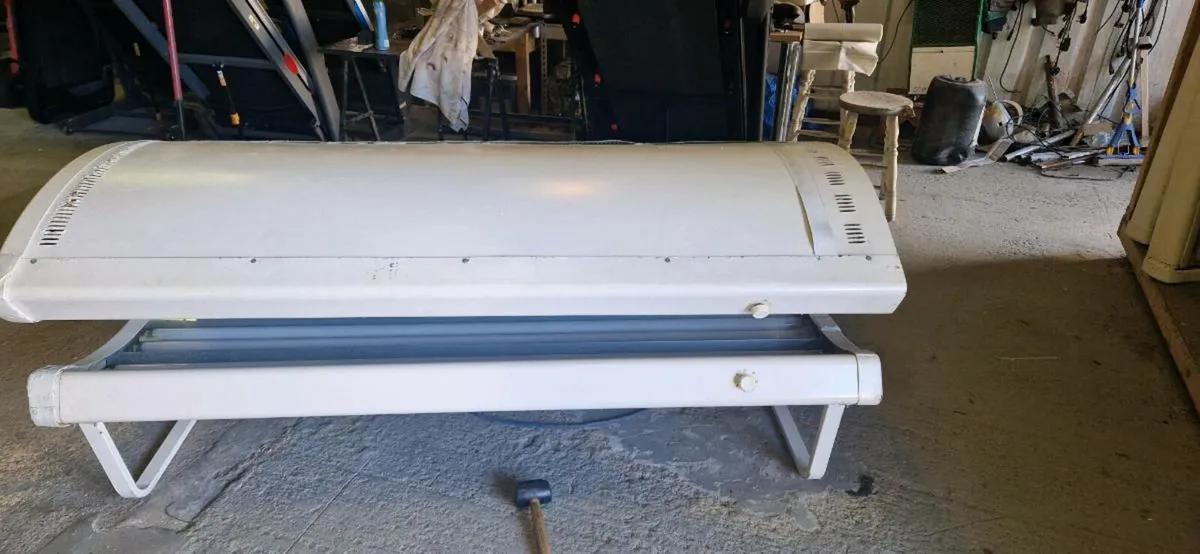 Sunbed - Image 2