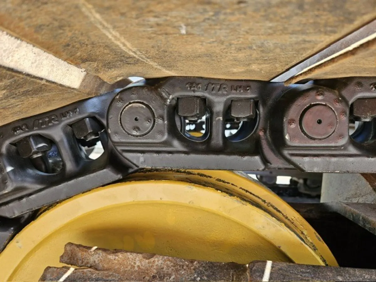 Track Solutions @ Undercarriage Ireland - Image 3