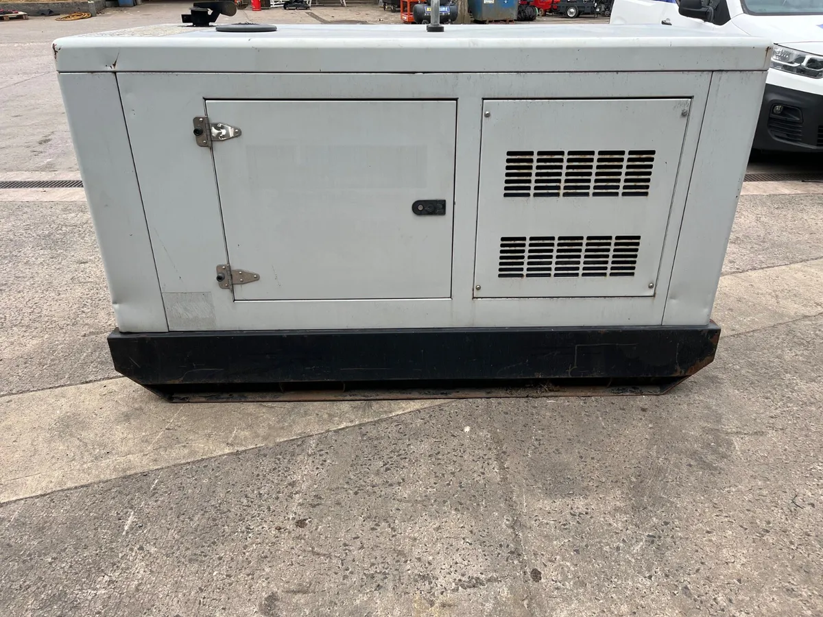 2016 MACGEN MHR 45Y 40KVA 3PHASE DIESEL GENERATOR - Image 4