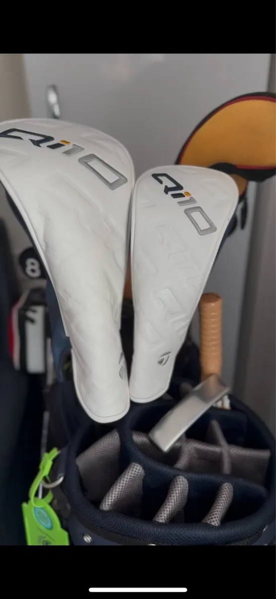 Clubs - Image 1