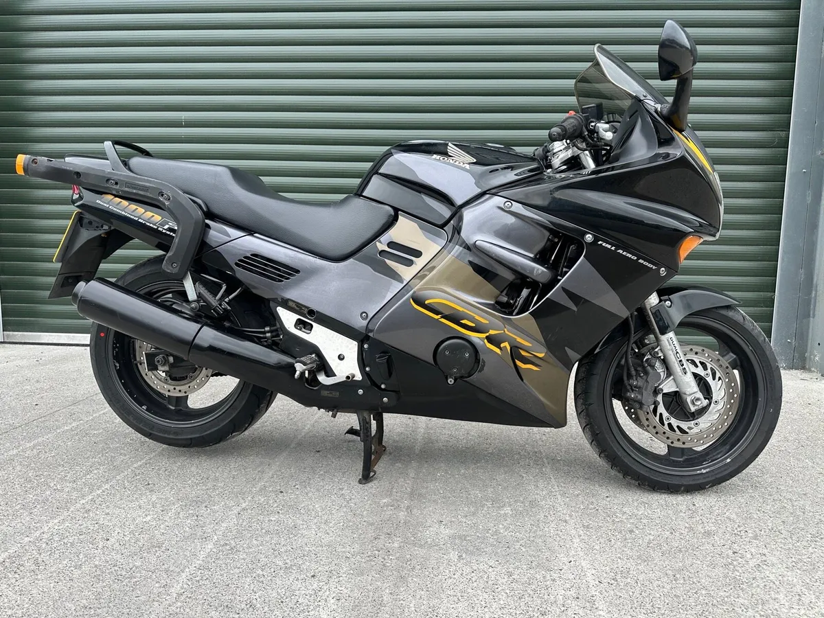 Honda cbr 1000f - Image 3