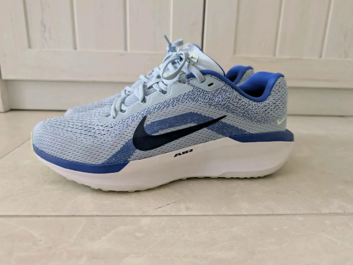 Nike Winfo 11  - Running shoes (New) - Image 1