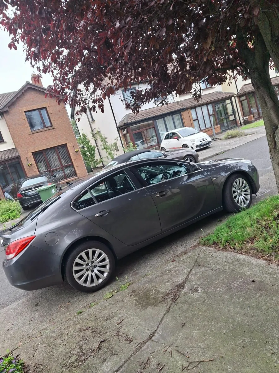 Vauxhall Insignia 2010 - Image 1