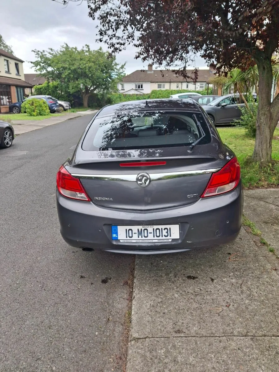 Vauxhall Insignia 2010 - Image 4