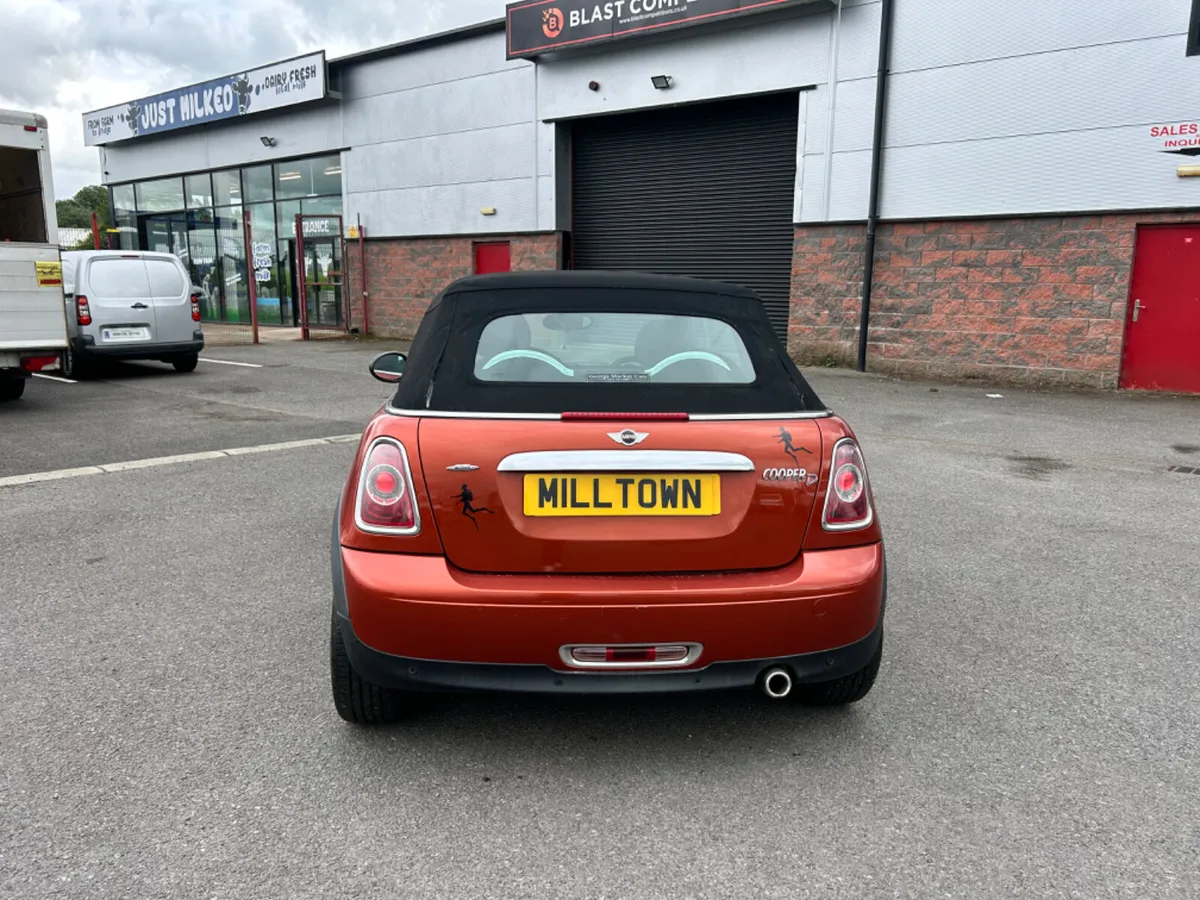 Mini Cooper 2010 - Image 3