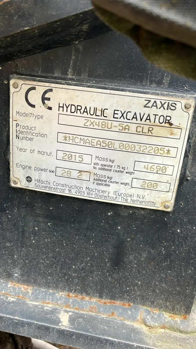 Hitachi 48u 2015 - Image 1