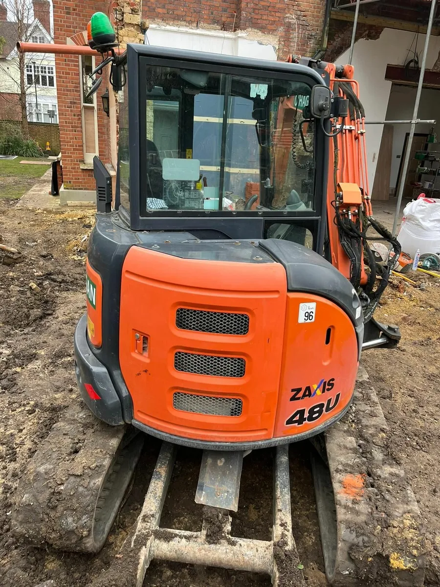 Hitachi 48u 2015 - Image 3