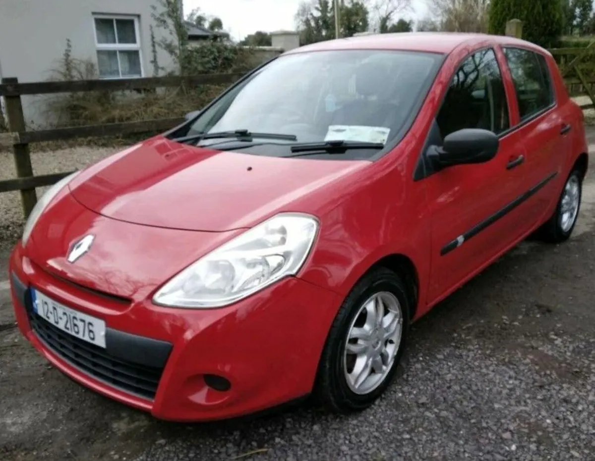 Renault Clio 2012 - Image 2