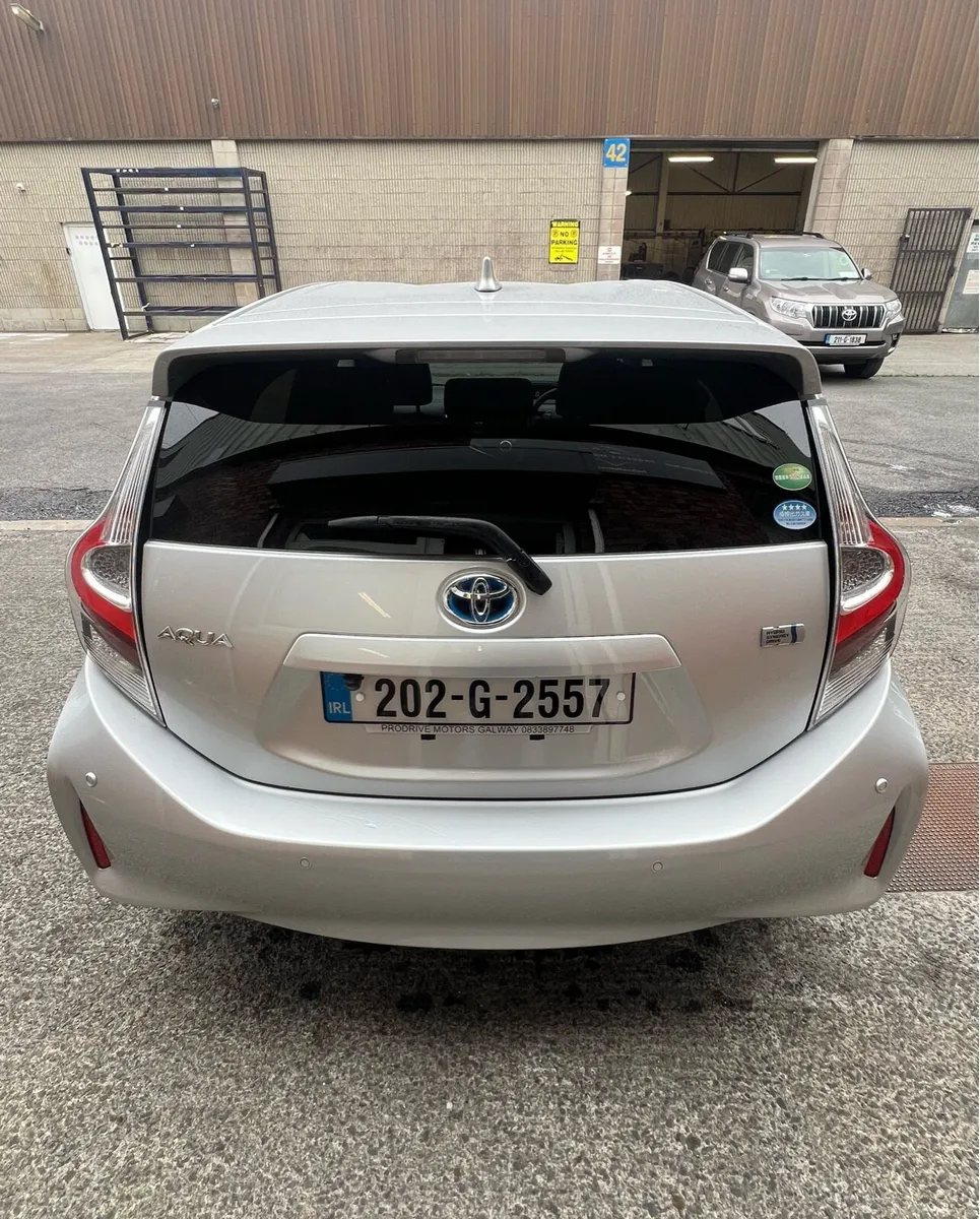 Toyota Aqua 1.5L Hybrid 2020 - Image 2