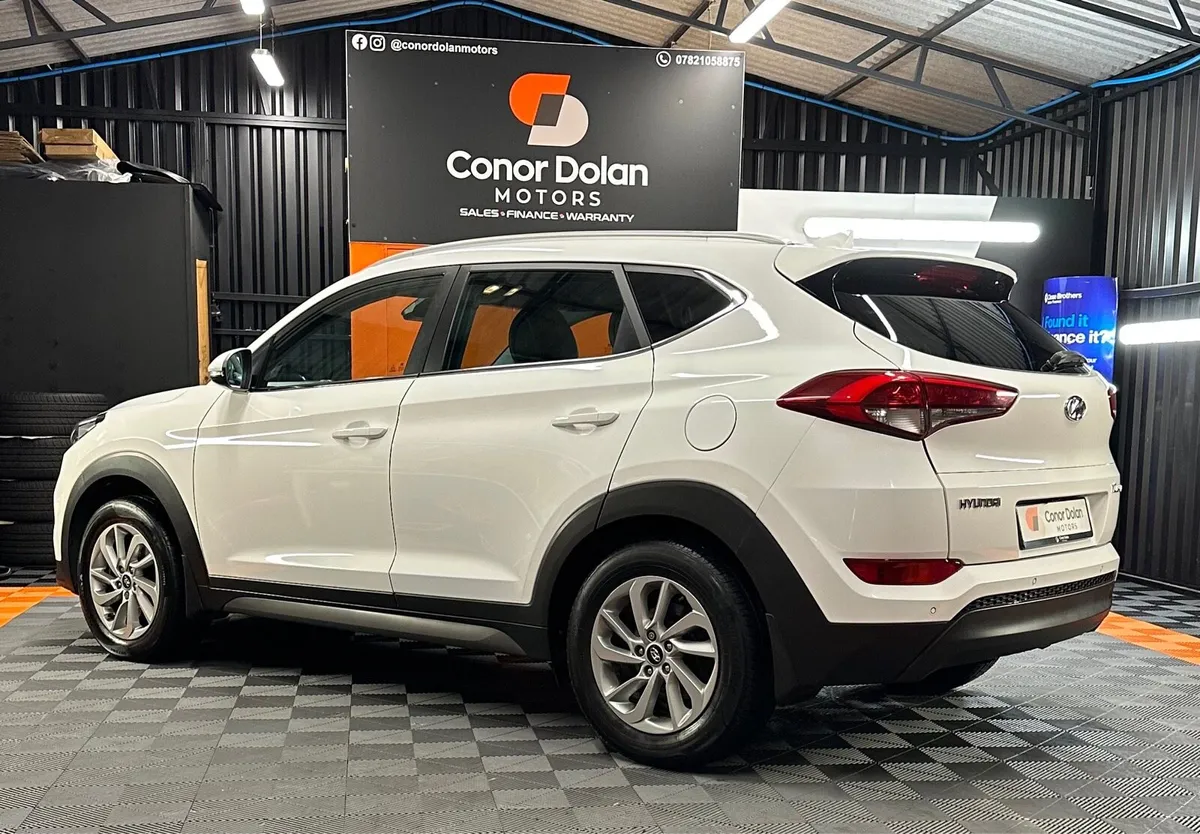 Hyundai Tucson 1.7CRDI Premium (Ni Car) - Image 3