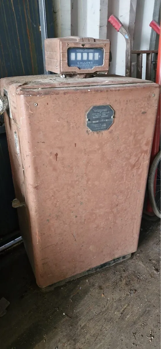 Antique Petrol Pump - Image 1