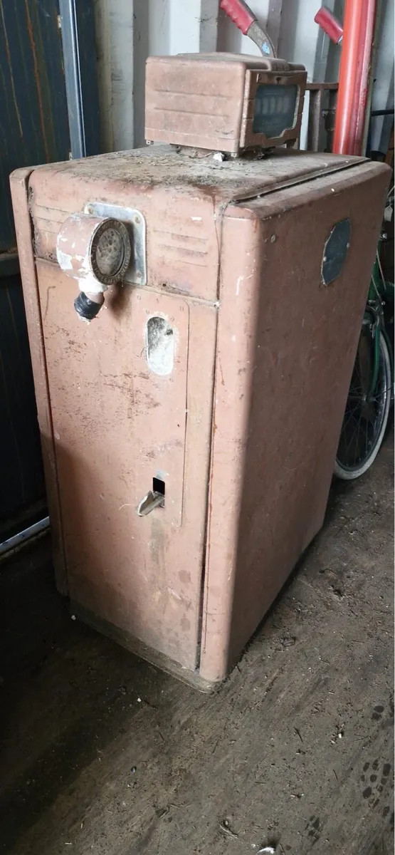 Antique Petrol Pump - Image 2