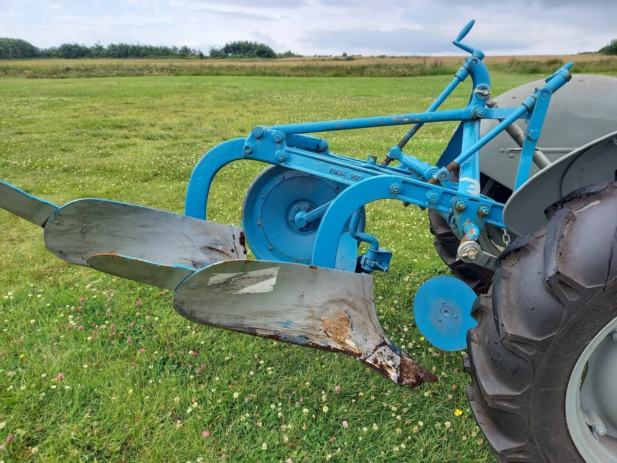 Ransome 2 furrow plough - Image 1