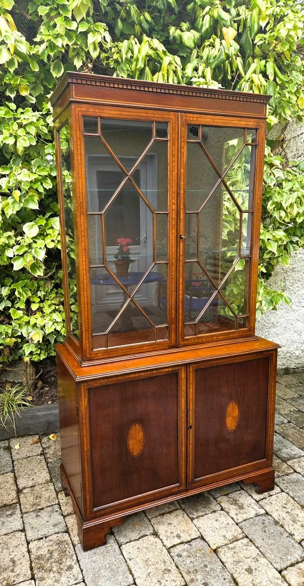 Vintage Mahogany Display Cabinet - Image 3