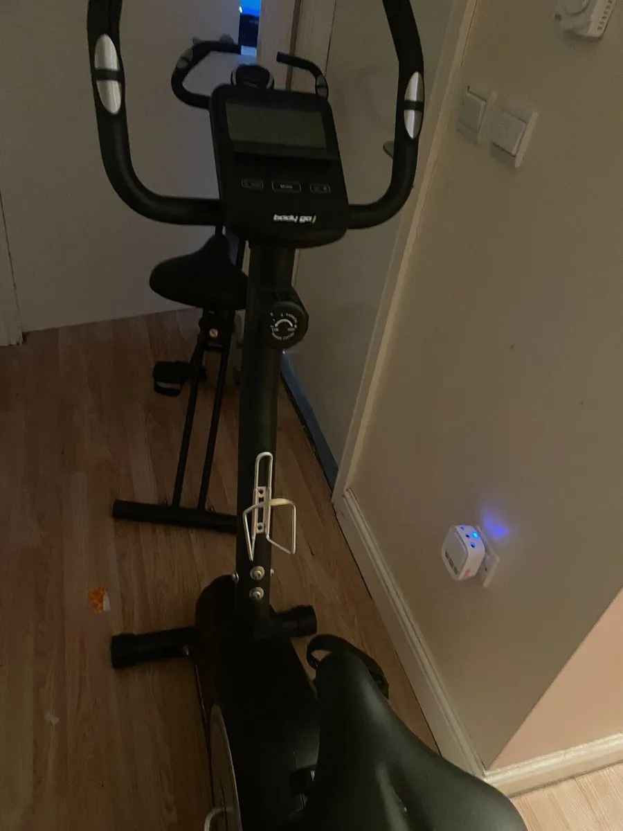 Exercise bike - Image 1
