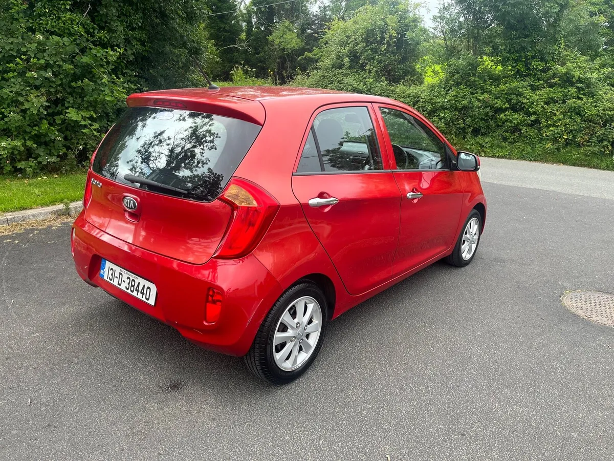Kia Picanto 2013 1.0L car is manual - Image 4
