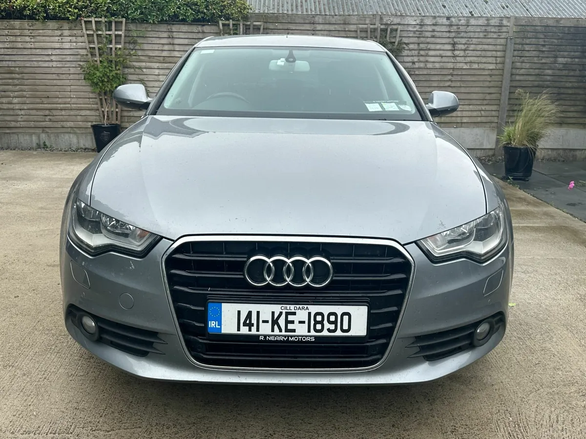 Audi A6 2014 - Image 2