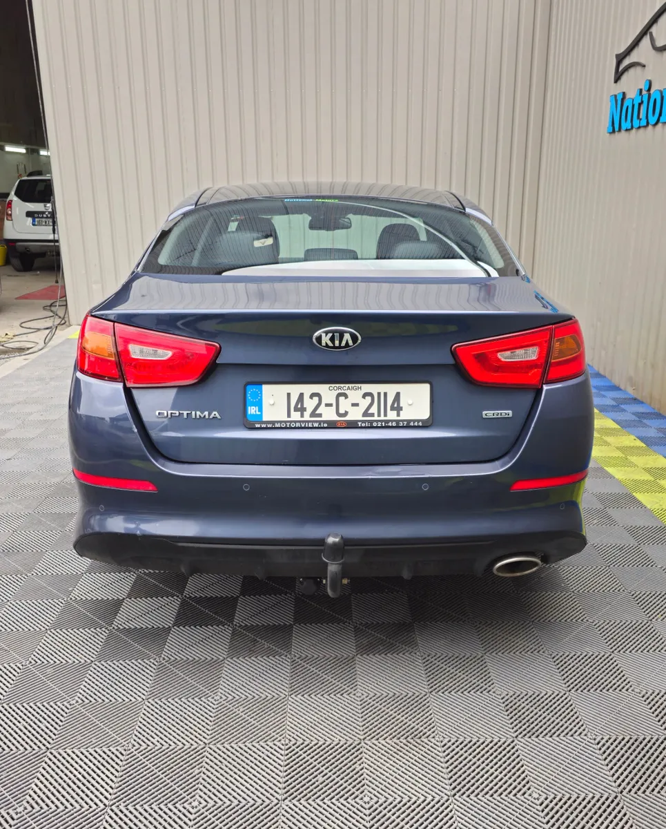 2014 Kia Optima 1.7 D Platinum - Image 4