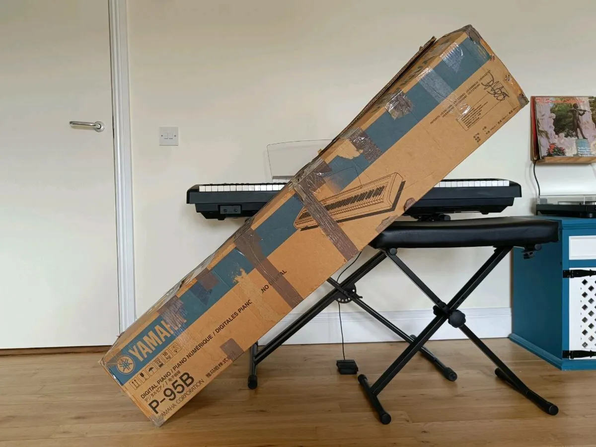 Yamaha P-85 Digital Piano (with stand & stool) - Image 4