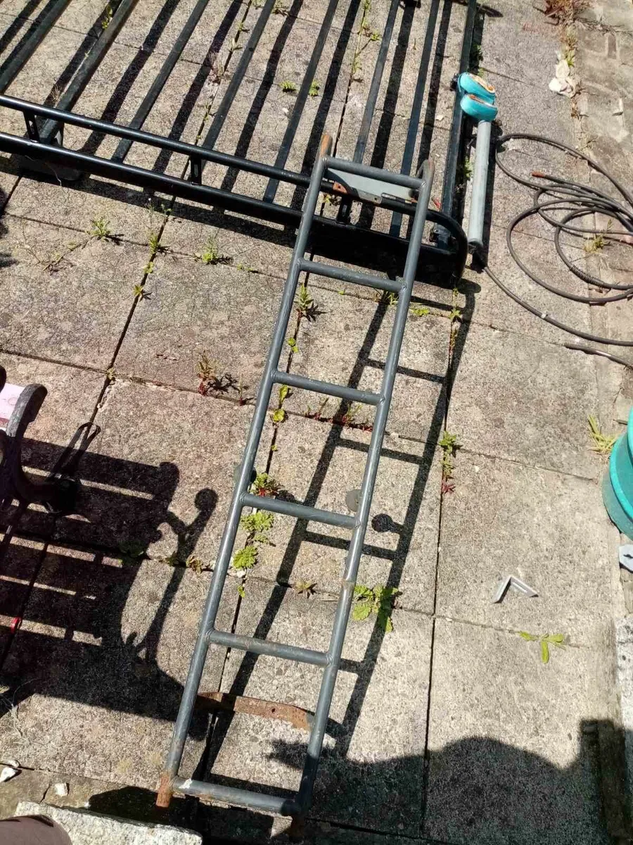 Roof rack - Image 2