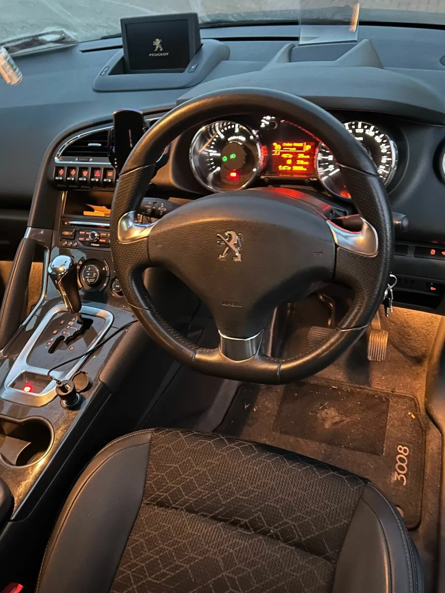 Peugeot 3008 2016 Automatic - Image 4