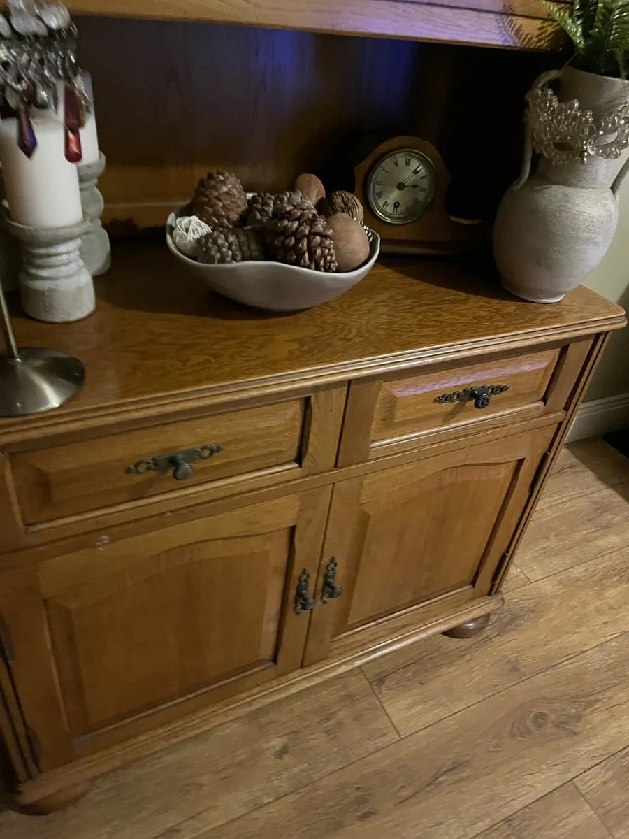Dresser - Image 4