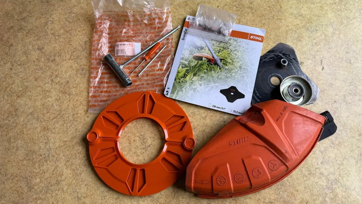 Stihl FS 111 Brushcutter - Image 2