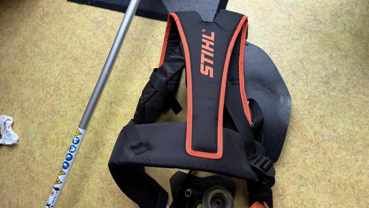 Stihl FS 111 Brushcutter - Image 4