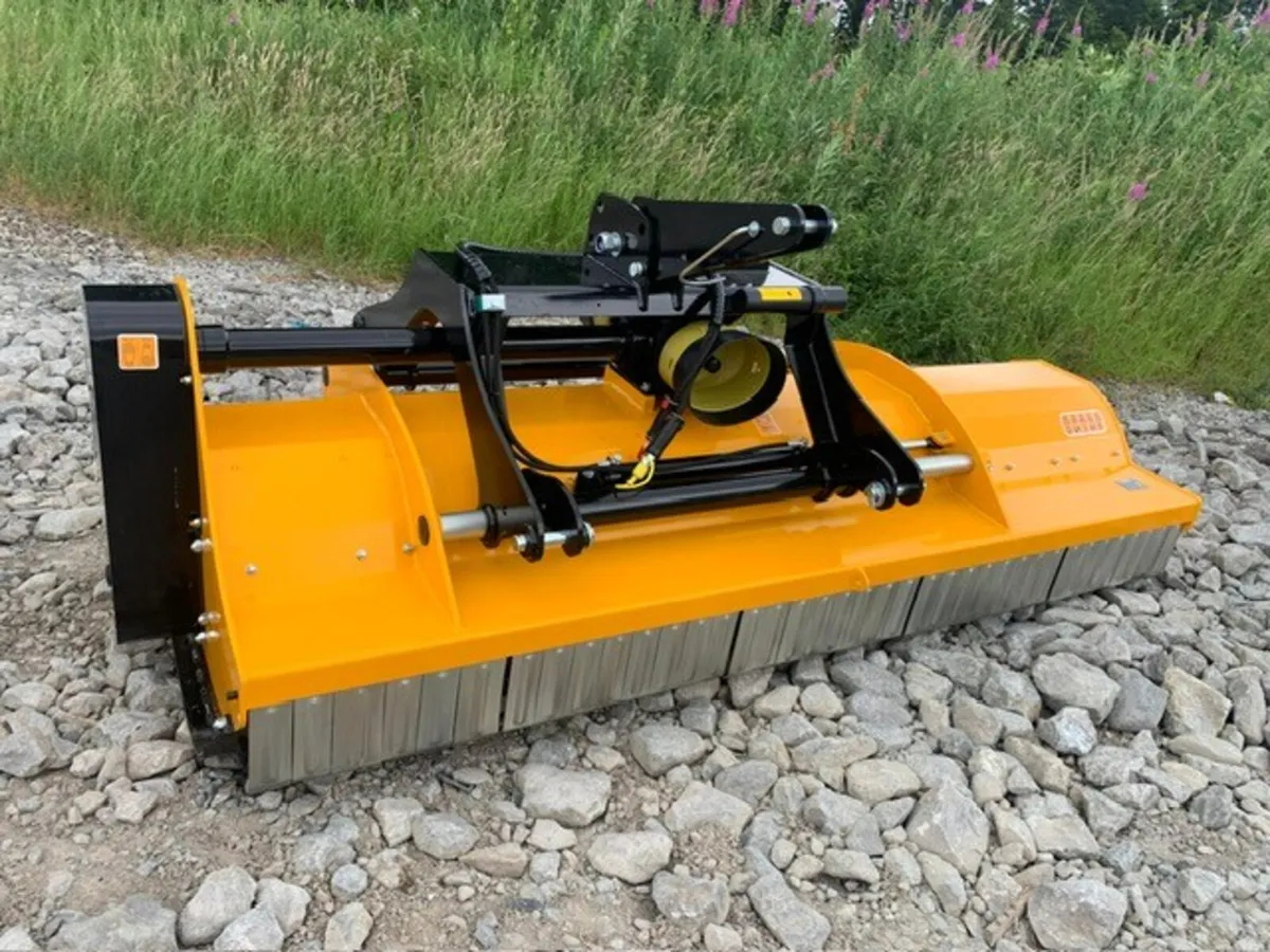 MCCONNEL DOMINATOR 280 FRONT/REAR FLAIL - Image 3