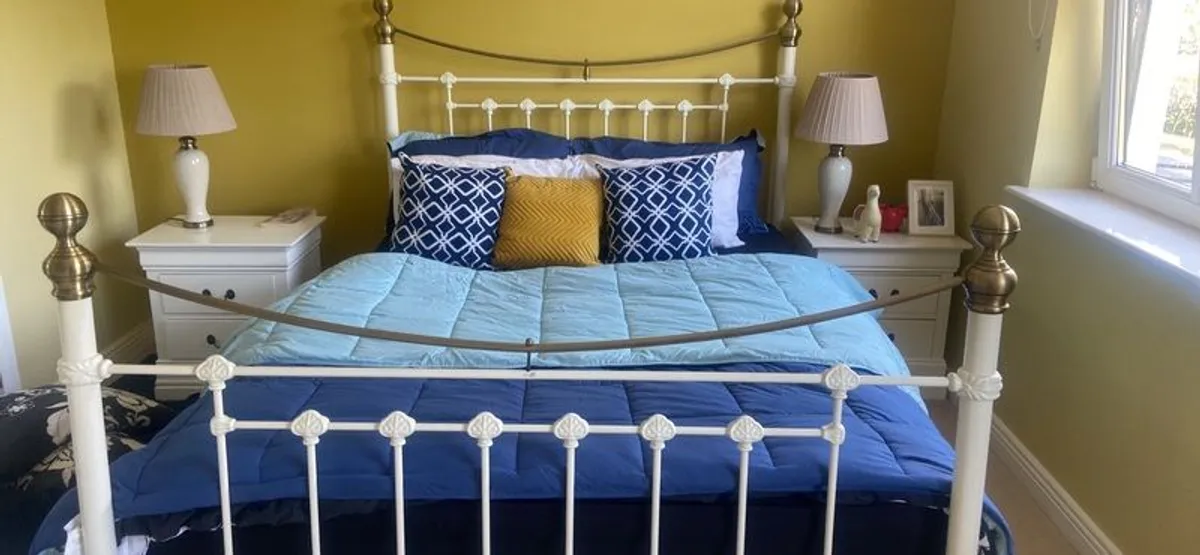 king size bed - Image 2