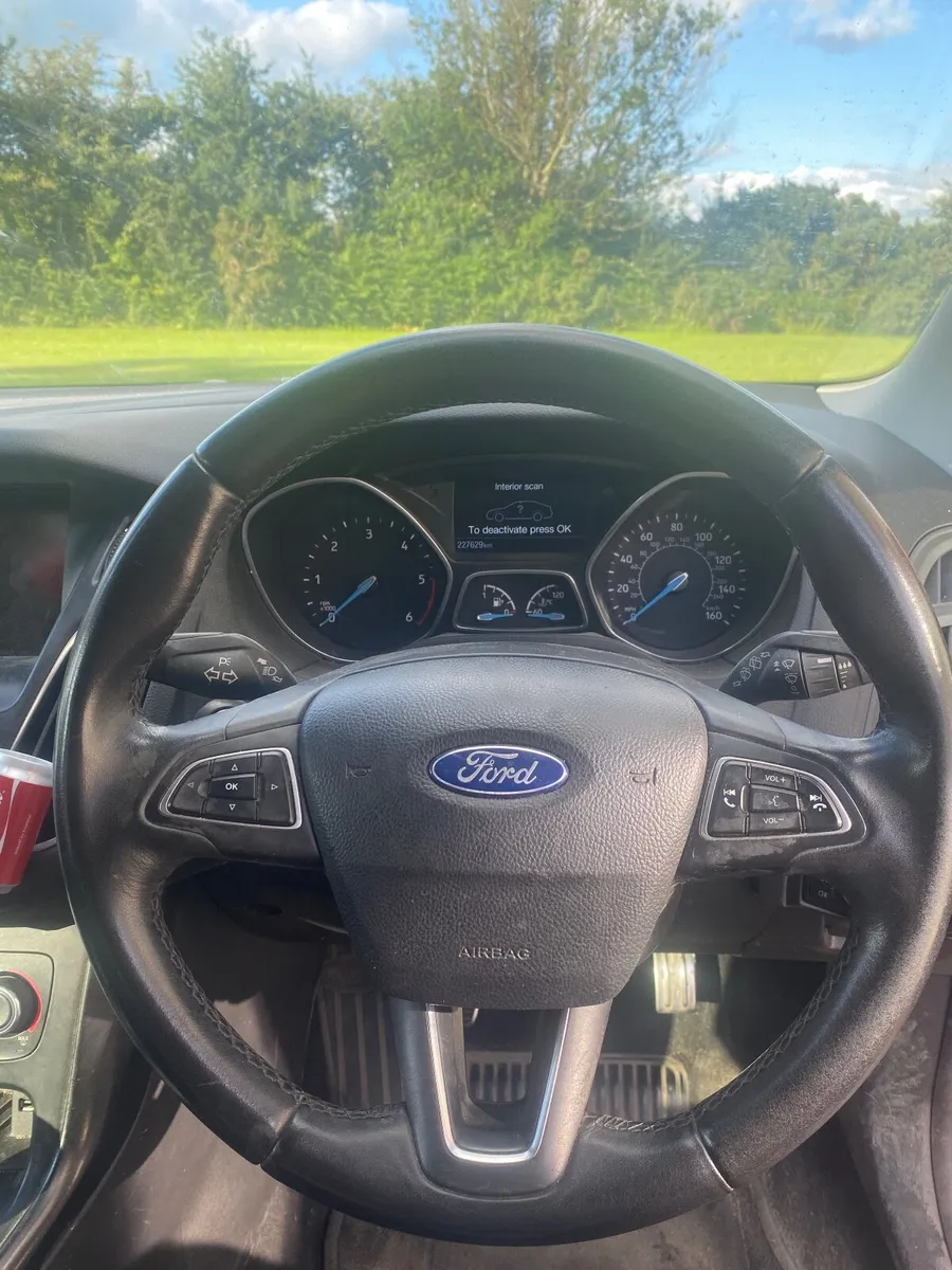 Ford Focus 2015 - Image 3