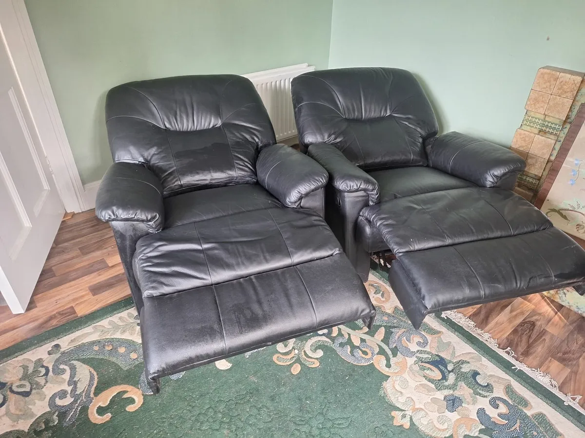 Leather suite 3+1+1 - Image 2