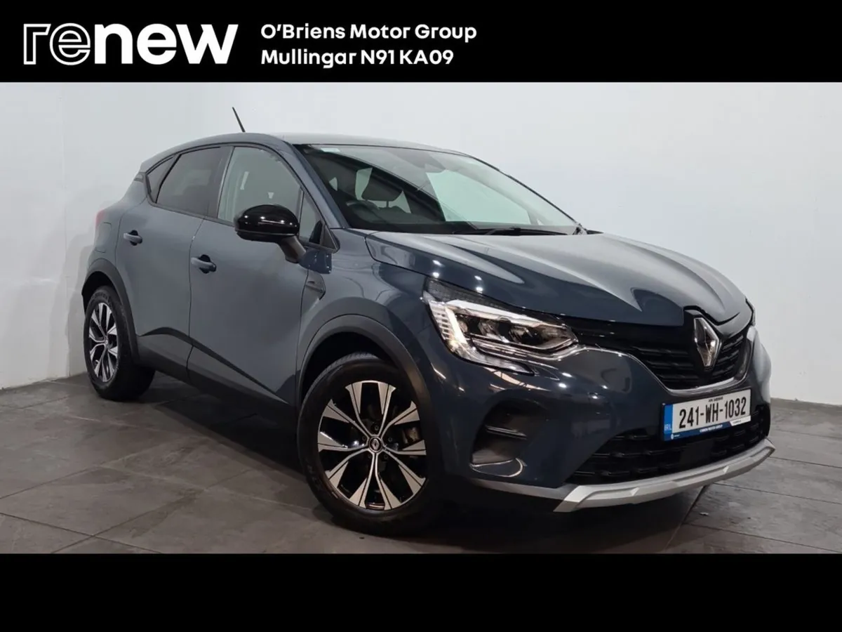 Renault Captur E-tech Hybrid 145 Auto - Image 1