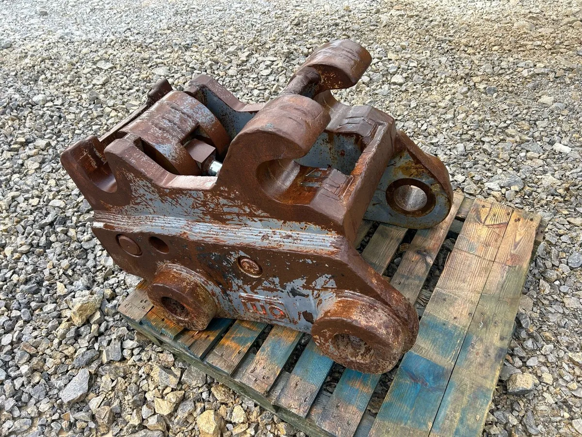 50 ton quick hitch - Image 1