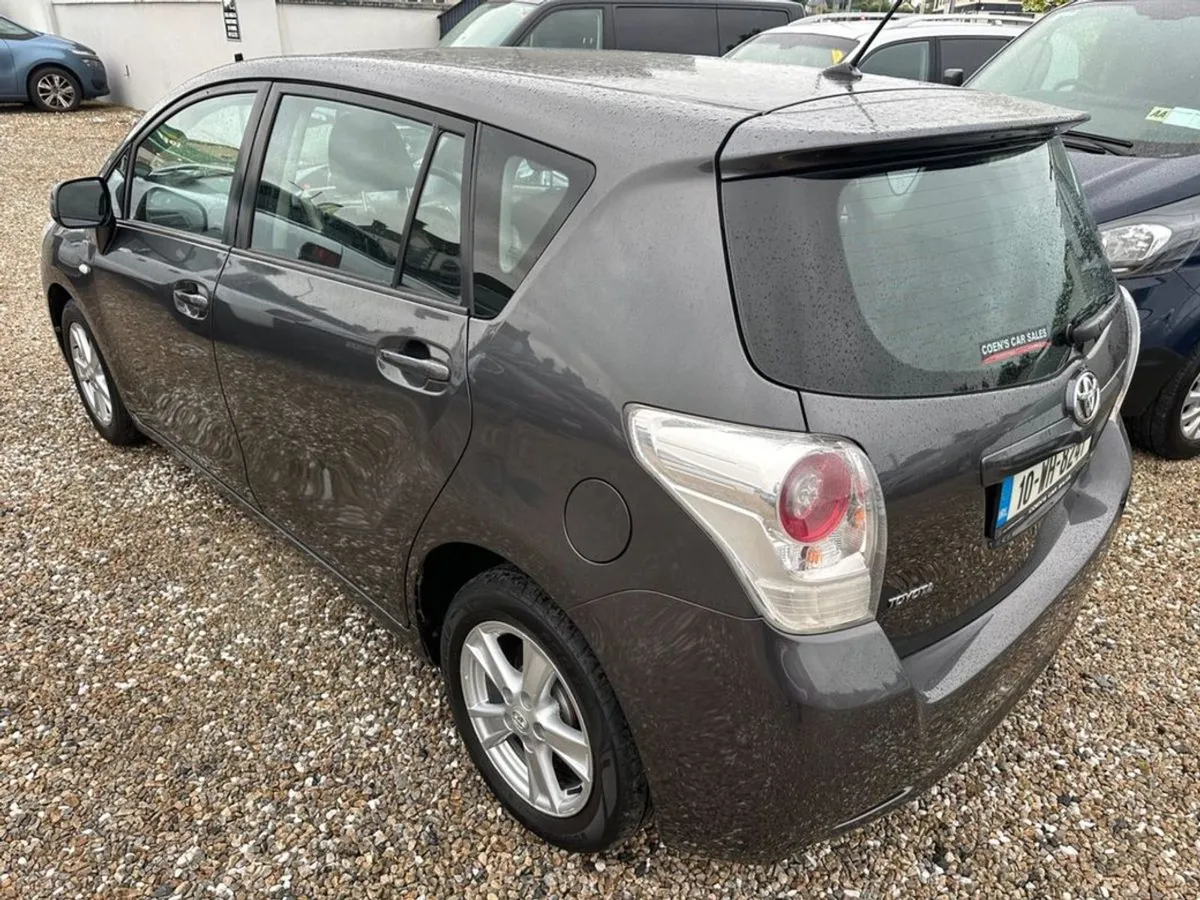 Toyota Verso 2.0 125 D4D TR 7-seat  3999 - Image 4