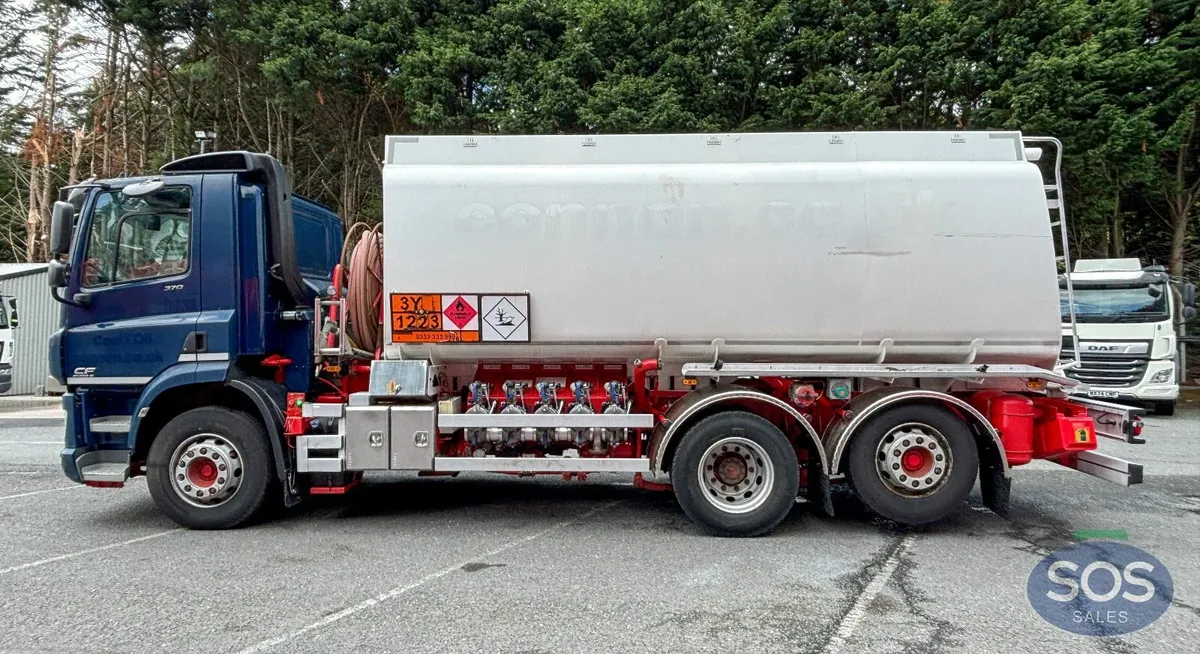 2017 DAF CF 370 FAN Euro 6 Rigid Tanker - Image 2