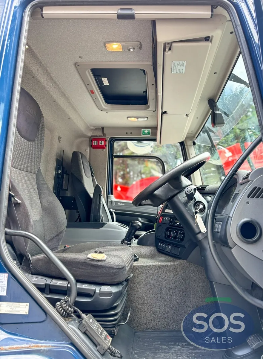 2017 DAF CF 370 FAN Euro 6 Rigid Tanker - Image 2