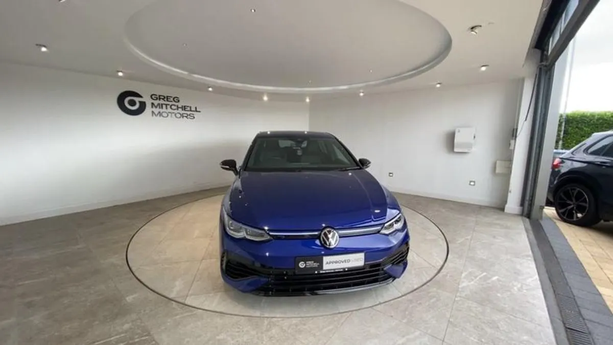 Volkswagen Golf 2.0 TSI 333 R 20 Years 4motion 5d - Image 2