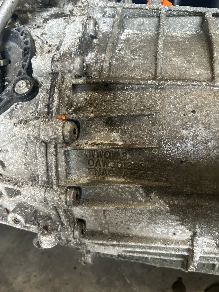 AUDI A4 2.0 CJC complete engine & Automatic Box - Image 2