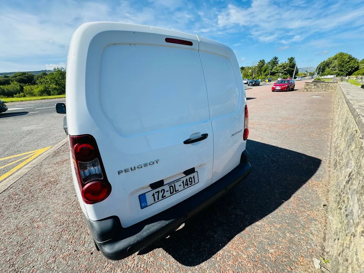 2017 peugeot partner. 139000 miles. - Image 4