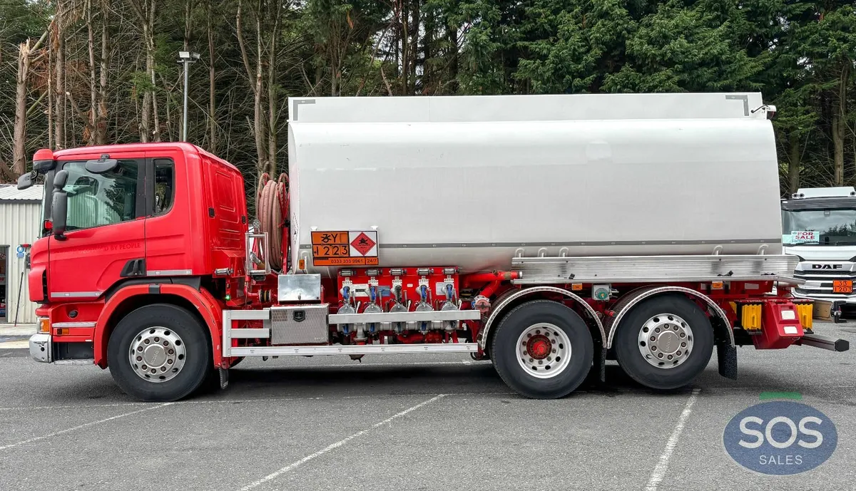 2016 Scania P320 Rigid Tanker - Image 3