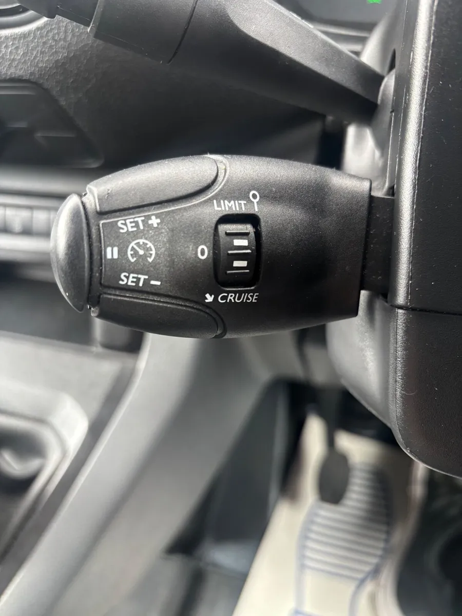 Citroen Dispatch 2020 - Image 3