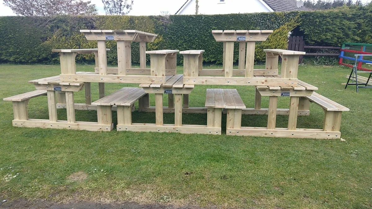 Benches Garden Furniture seating - Image 1