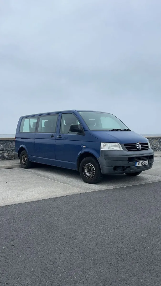 Volkswagen Shuttle 2008 - Image 2