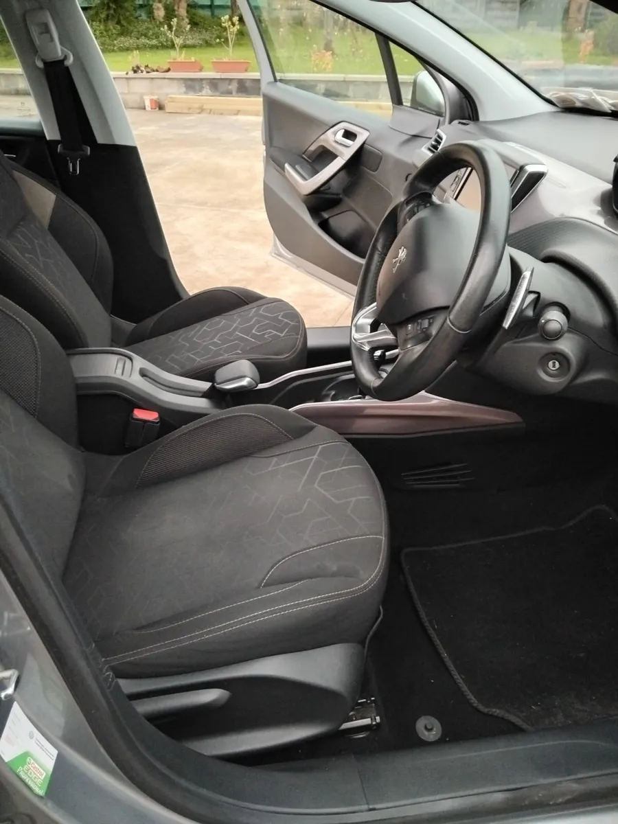 Peugeot 2008 2015 - Image 4