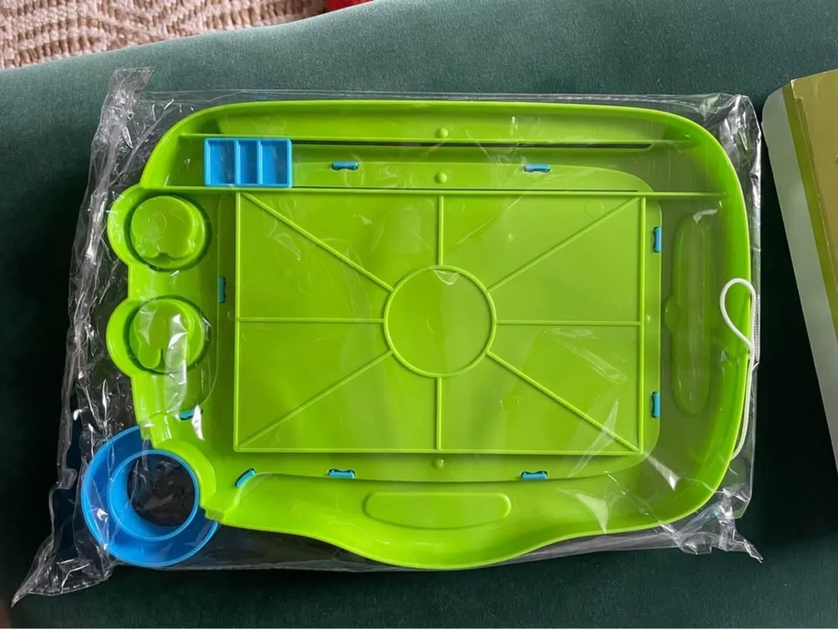 Magnetic Drawing Board - Image 2