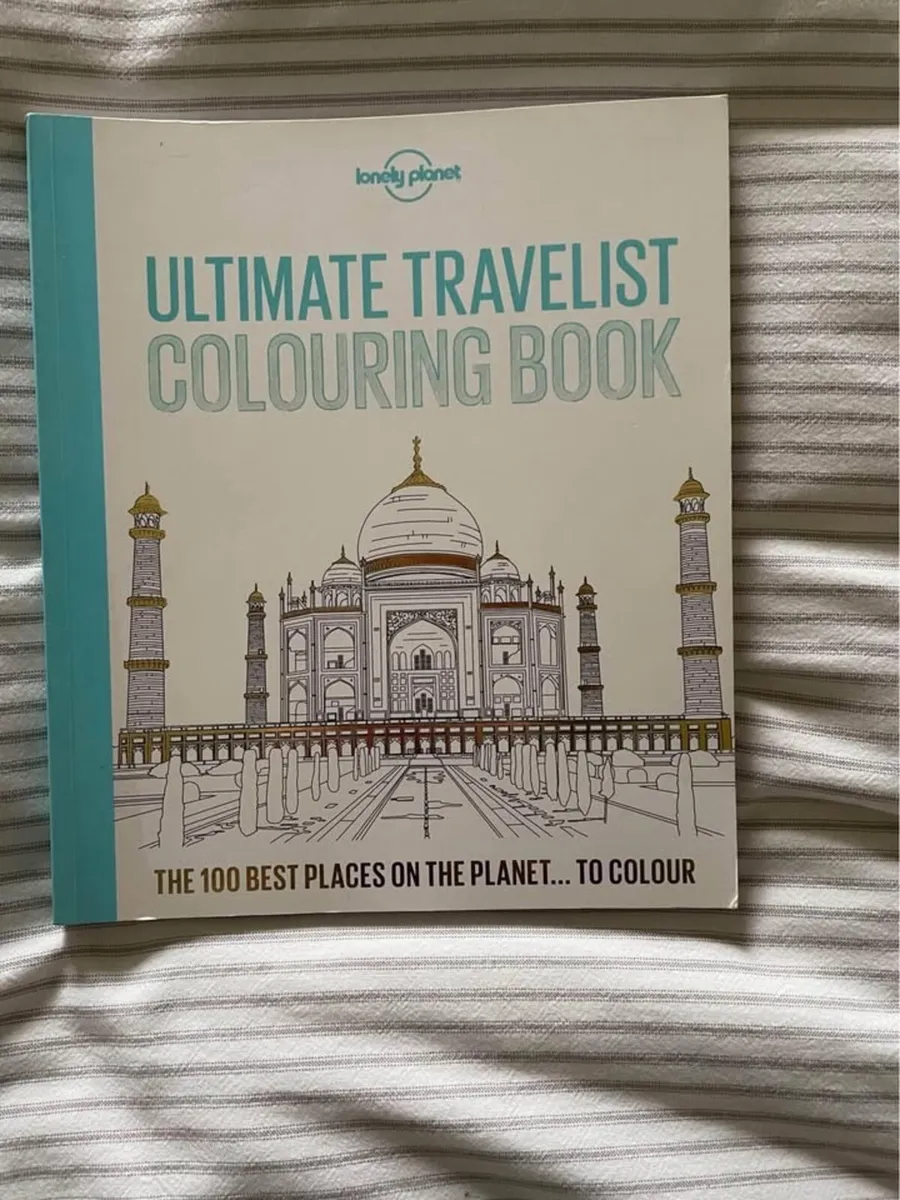 Lonely Planet Ultimate Travelist Colouring Book - Image 1